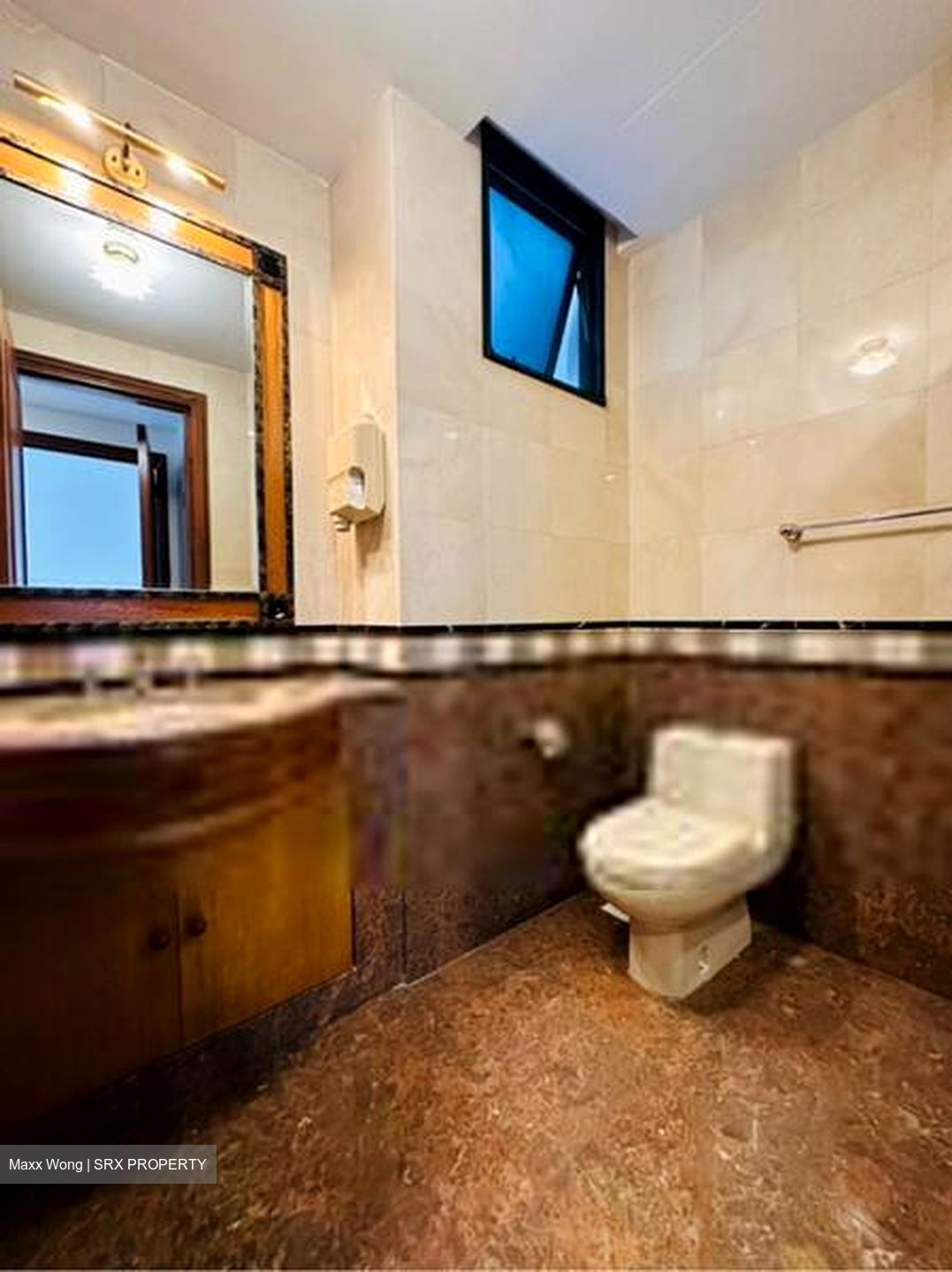 Hillview Avenue (D23), Condominium #556349291